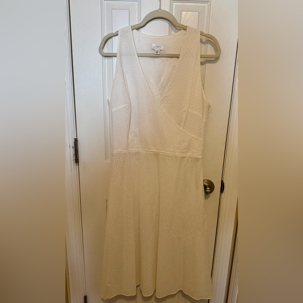 Elegant White Eyelet Sleeveless Ann Taylor Loft Dress